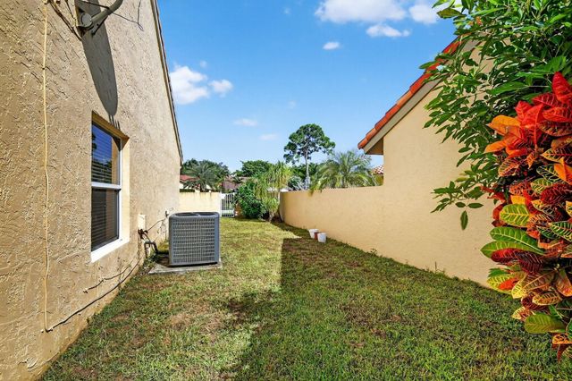 1620 NW 22nd Avenue, Delray Beach, FL 33445