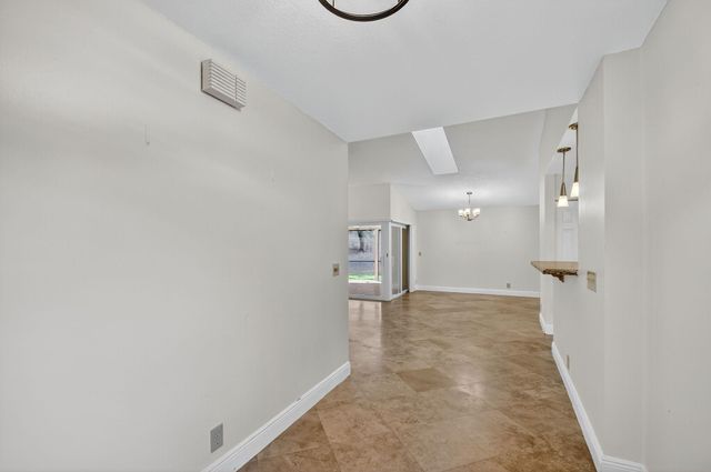 1620 NW 22nd Avenue, Delray Beach, FL 33445