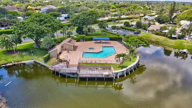 1620 NW 22nd Avenue, Delray Beach, FL 33445