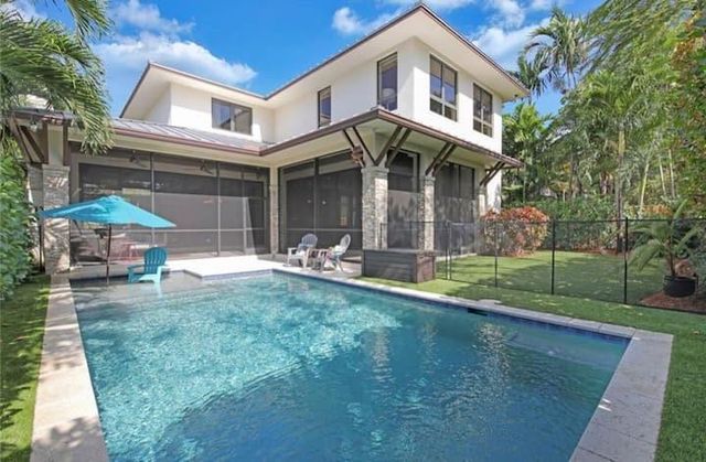 404 NE 13th Avenue, Fort Lauderdale, FL 33301
