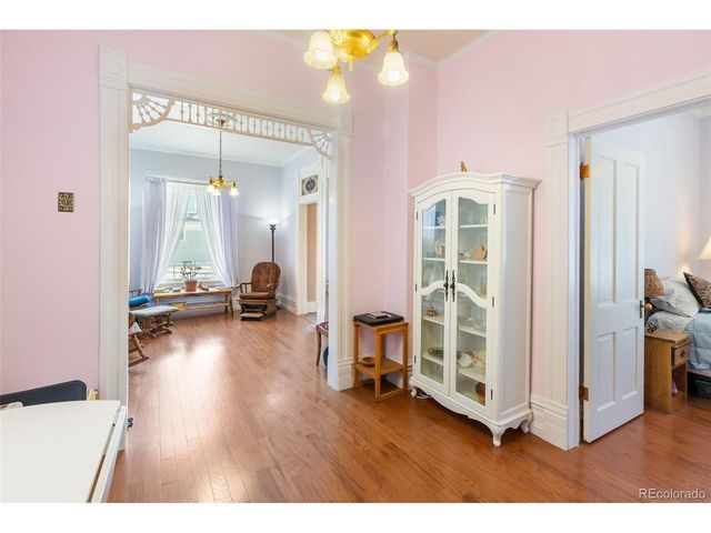 209 N 4th St, Cripple Creek, CO 80813