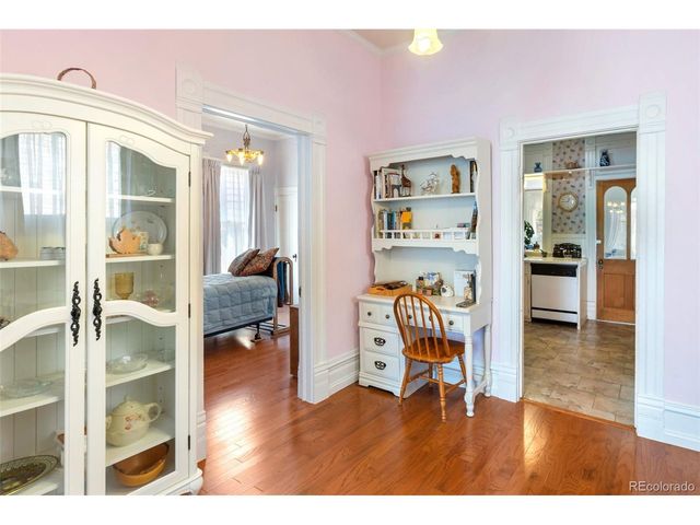 209 N 4th St, Cripple Creek, CO 80813