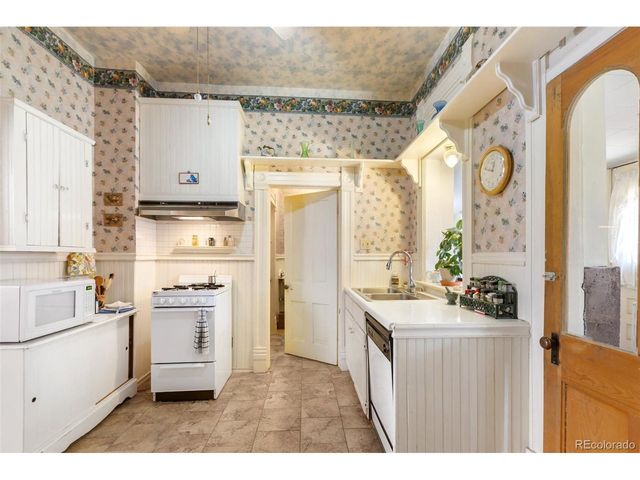 209 N 4th St, Cripple Creek, CO 80813