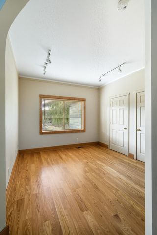 7170 NW River Springs Road, Redmond, OR 97756