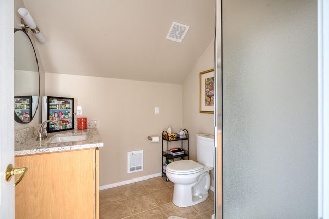 7170 NW River Springs Road, Redmond, OR 97756