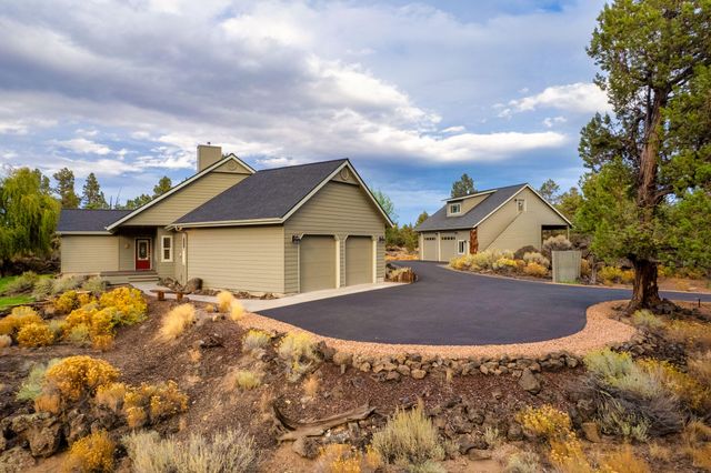 7170 NW River Springs Road, Redmond, OR 97756