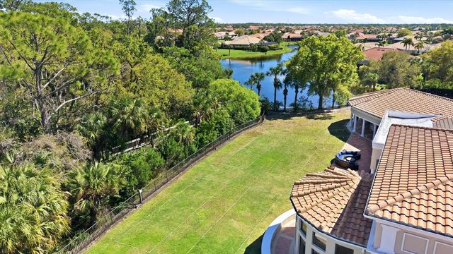 246 PADOVA WAY, North Venice, FL 34275