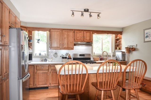 167 West St, Berlin, MA 01503
