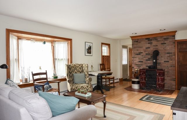 167 West St, Berlin, MA 01503
