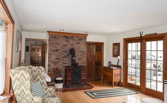 167 West St, Berlin, MA 01503