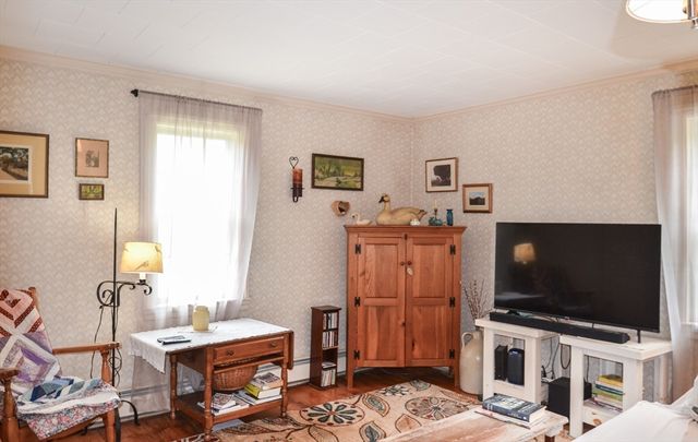 167 West St, Berlin, MA 01503