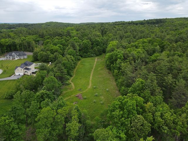 167 West St, Berlin, MA 01503