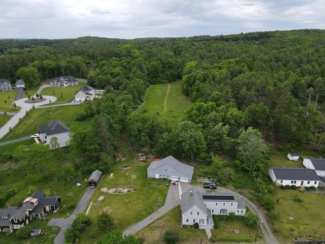 167 West St, Berlin, MA 01503