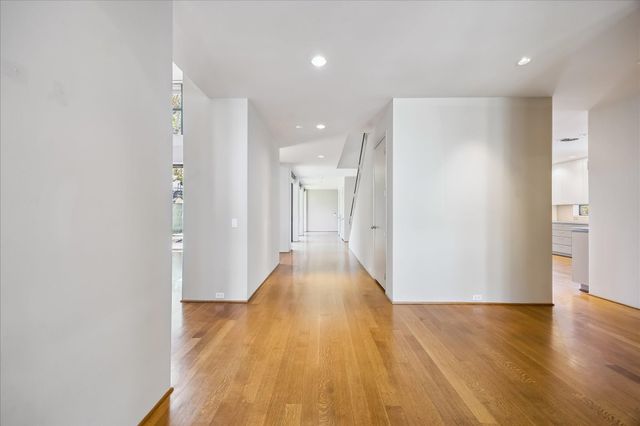 3635 Overbrook Lane, Houston, TX 77027