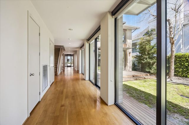 3635 Overbrook Lane, Houston, TX 77027