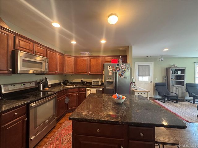 907 Main Street, Port Jefferson Village, NY 11777