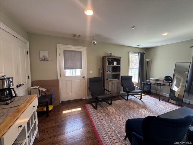 907 Main Street, Port Jefferson Village, NY 11777