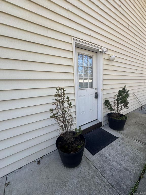 907 Main Street, Port Jefferson Village, NY 11777