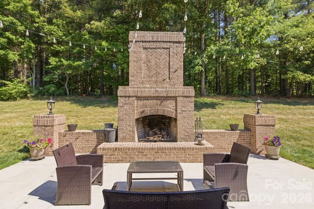 23 Moser Circle, Taylorsville, NC 28681