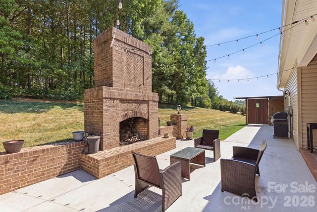 23 Moser Circle, Taylorsville, NC 28681