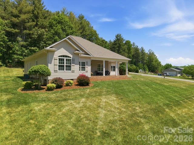 23 Moser Circle, Taylorsville, NC 28681