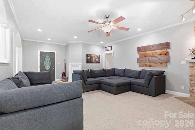 23 Moser Circle, Taylorsville, NC 28681