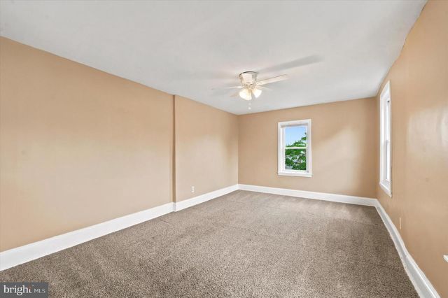 47 SCHAPPET TER, Lansdowne, PA 19050