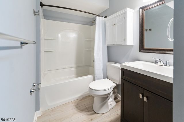 20 Augusta Dr, Unit 5, Vernon Twp., NJ 07462