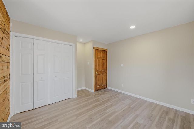 430 HOMEWOOD HOLLOW LN, Berkeley Springs, WV 25411