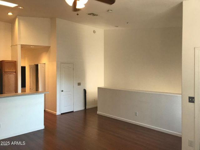 1406 W Emerald Avenue Unit 115, Mesa, AZ 85202