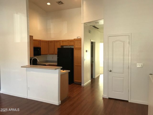 1406 W Emerald Avenue Unit 115, Mesa, AZ 85202