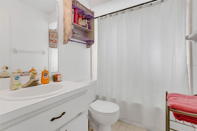 10400 SUMMIT SQUARE DRIVE, Leesburg, FL 34788