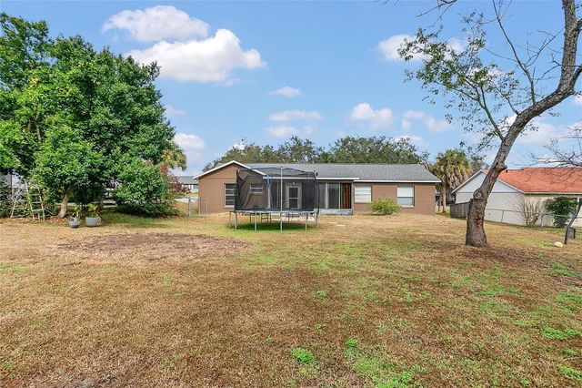 10400 SUMMIT SQUARE DRIVE, Leesburg, FL 34788