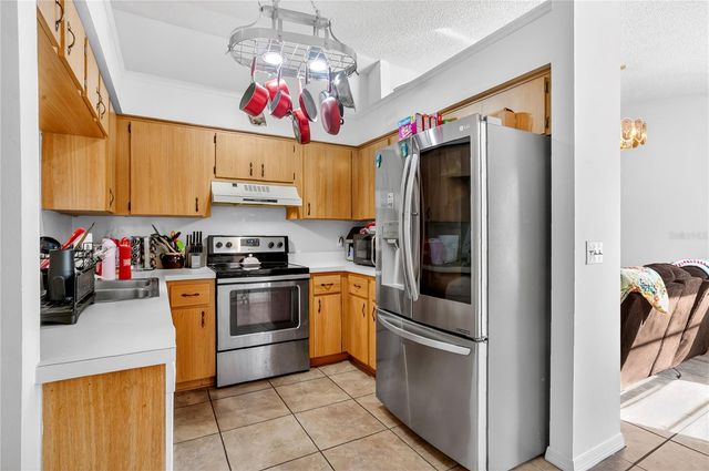 10400 SUMMIT SQUARE DRIVE, Leesburg, FL 34788