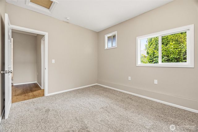 230 Cleveland Avenue, Sumas, WA 98295