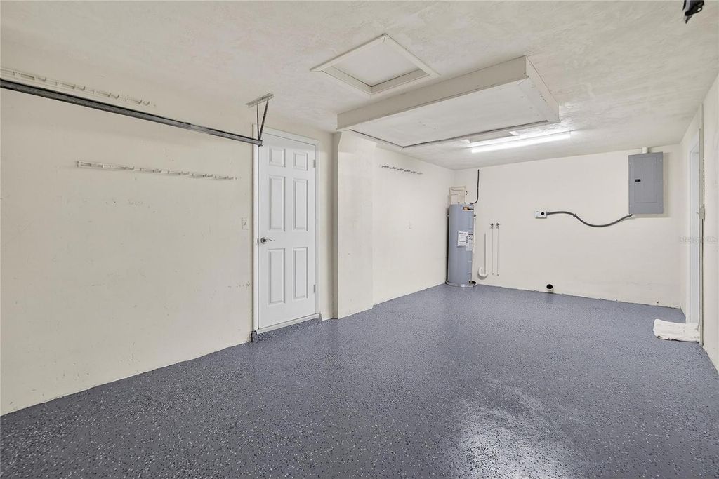 Image 40 of property listing at 5551 MOSAIC DRIVE, Holiday, FL 34690