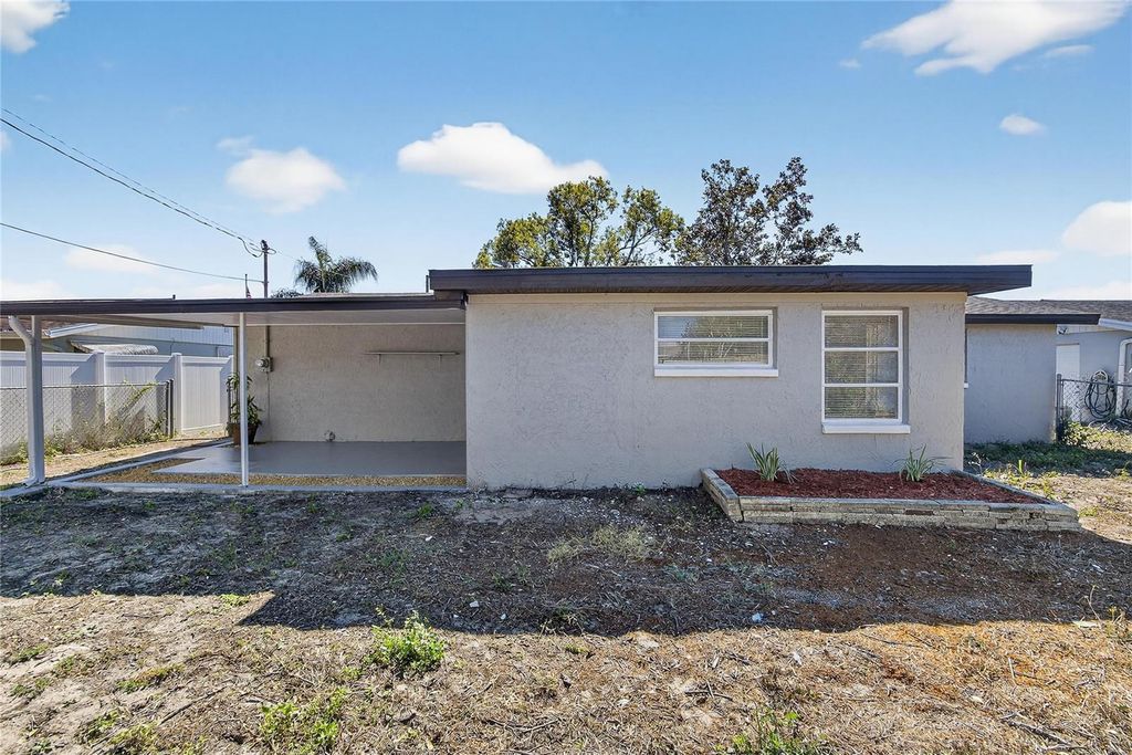 Image 49 of property listing at 5551 MOSAIC DRIVE, Holiday, FL 34690