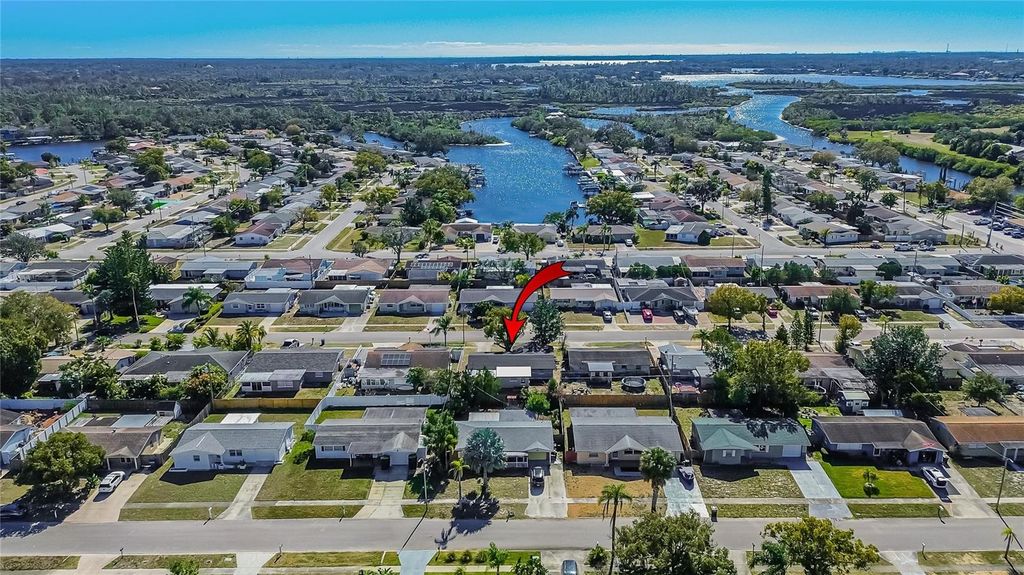 Image 78 of property listing at 5551 MOSAIC DRIVE, Holiday, FL 34690