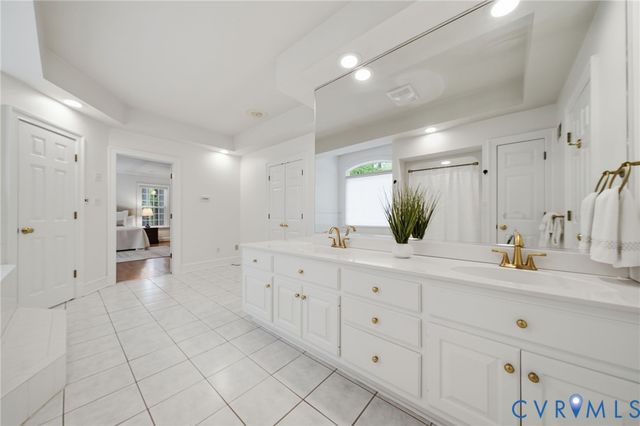 10424 Windam Hill Rd, Glen Allen, VA 23059