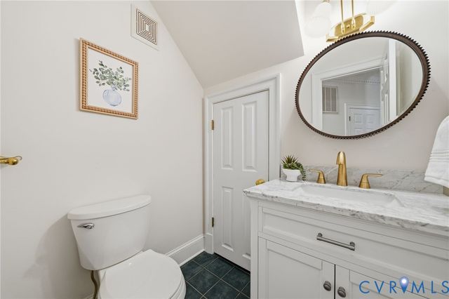 10424 Windam Hill Rd, Glen Allen, VA 23059