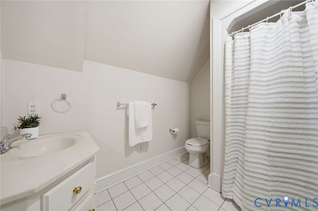 10424 Windam Hill Rd, Glen Allen, VA 23059