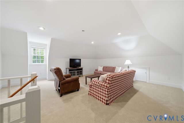 10424 Windam Hill Rd, Glen Allen, VA 23059