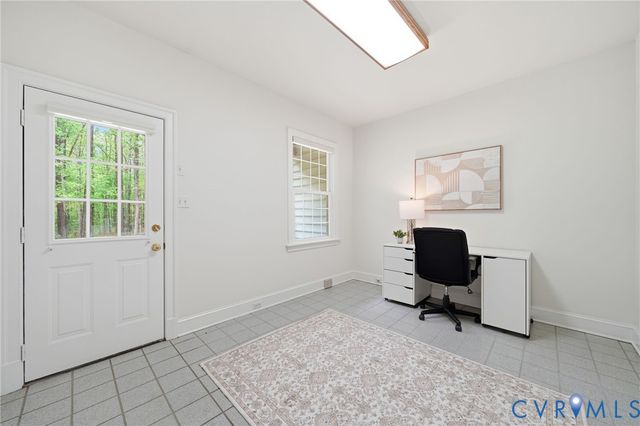10424 Windam Hill Rd, Glen Allen, VA 23059