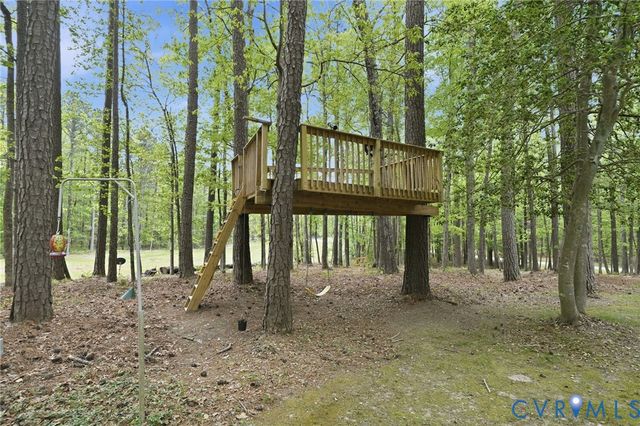 10424 Windam Hill Rd, Glen Allen, VA 23059