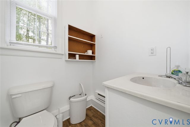 10424 Windam Hill Rd, Glen Allen, VA 23059