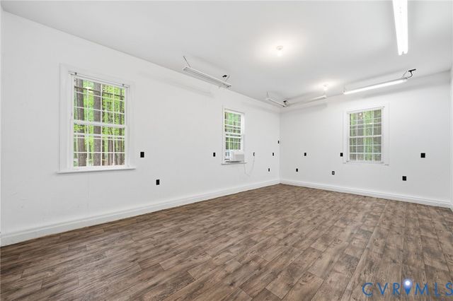10424 Windam Hill Rd, Glen Allen, VA 23059