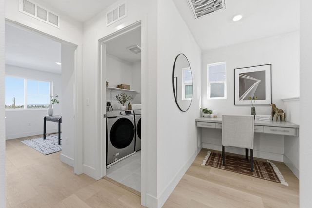 9415 Hidden Harbor Way, Newark, CA 94560