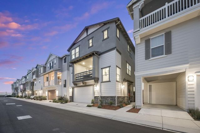 9415 Hidden Harbor Way, Newark, CA 94560