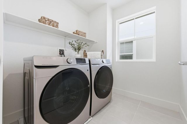 9415 Hidden Harbor Way, Newark, CA 94560