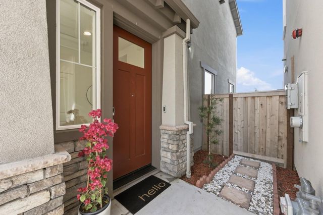 9415 Hidden Harbor Way, Newark, CA 94560